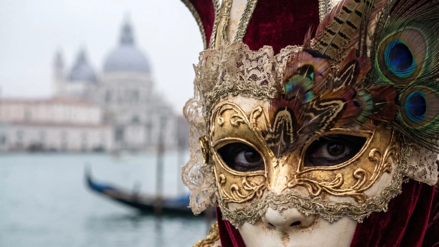 Venice Carnival 2027 – Masks, Balls & Visitor Guide