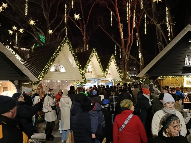 Markt der Engel 2026 – Weihnachtsmarkt Neumarkt Koeln