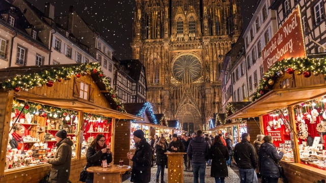 Straßburger Weihnachtsmarkt 2026 – Christkindelsmärik, Programm & Tipps